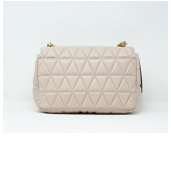 MICHAEL KORS
Sloan Large Pink Shoulder Bag - Picture 6 of 17